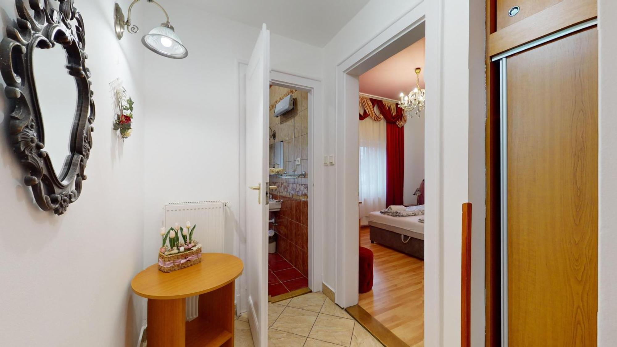 Herczeg Apartment Miskolc Bagian luar foto