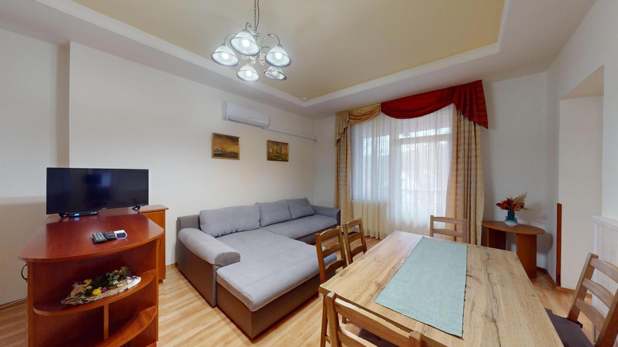 Herczeg Apartment Miskolc Bagian luar foto