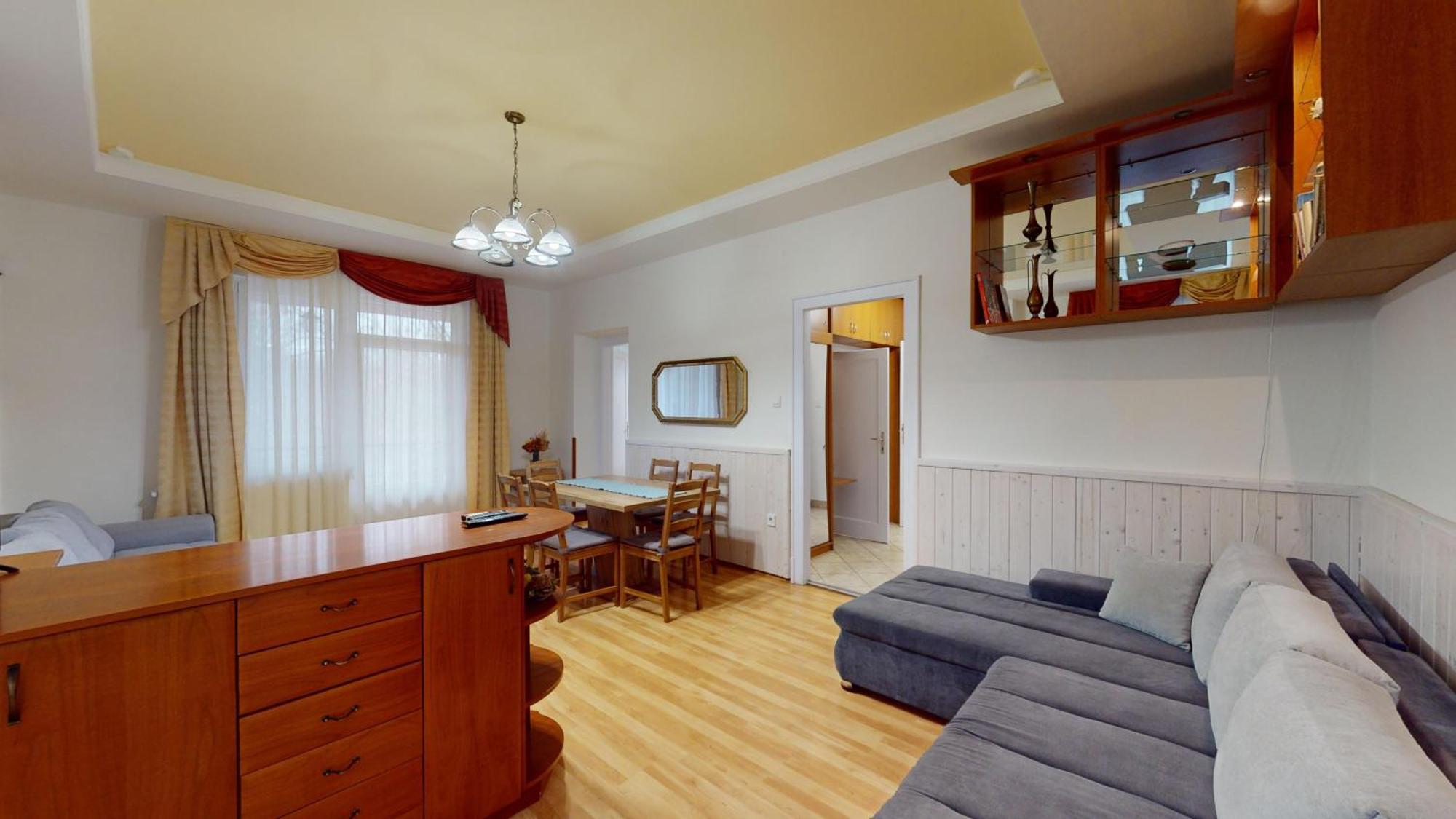 Herczeg Apartment Miskolc Bagian luar foto