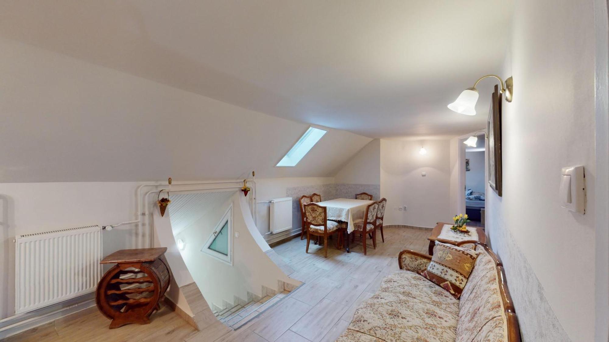 Herczeg Apartment Miskolc Bagian luar foto